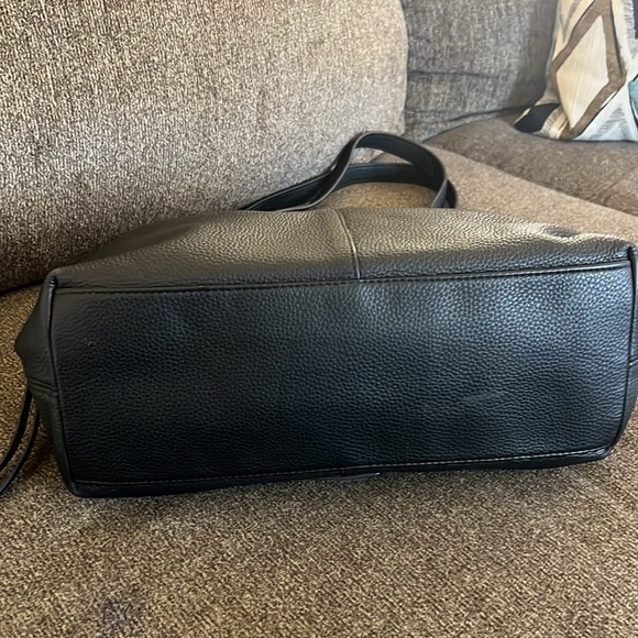 Vince Camuto Large Shoulder Tote Bag - Picture 10 of 16